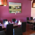 La Promenade Hotel 3*
