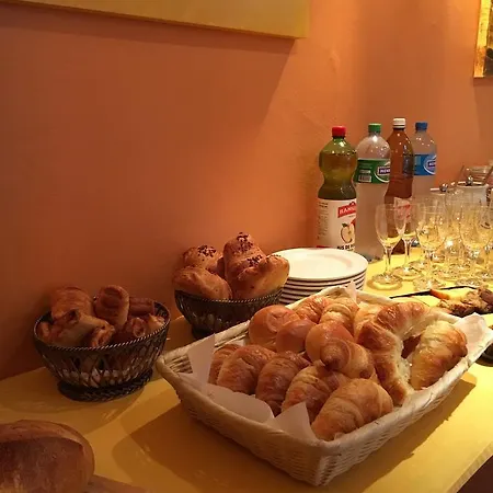 La Promenade Hotel 3*